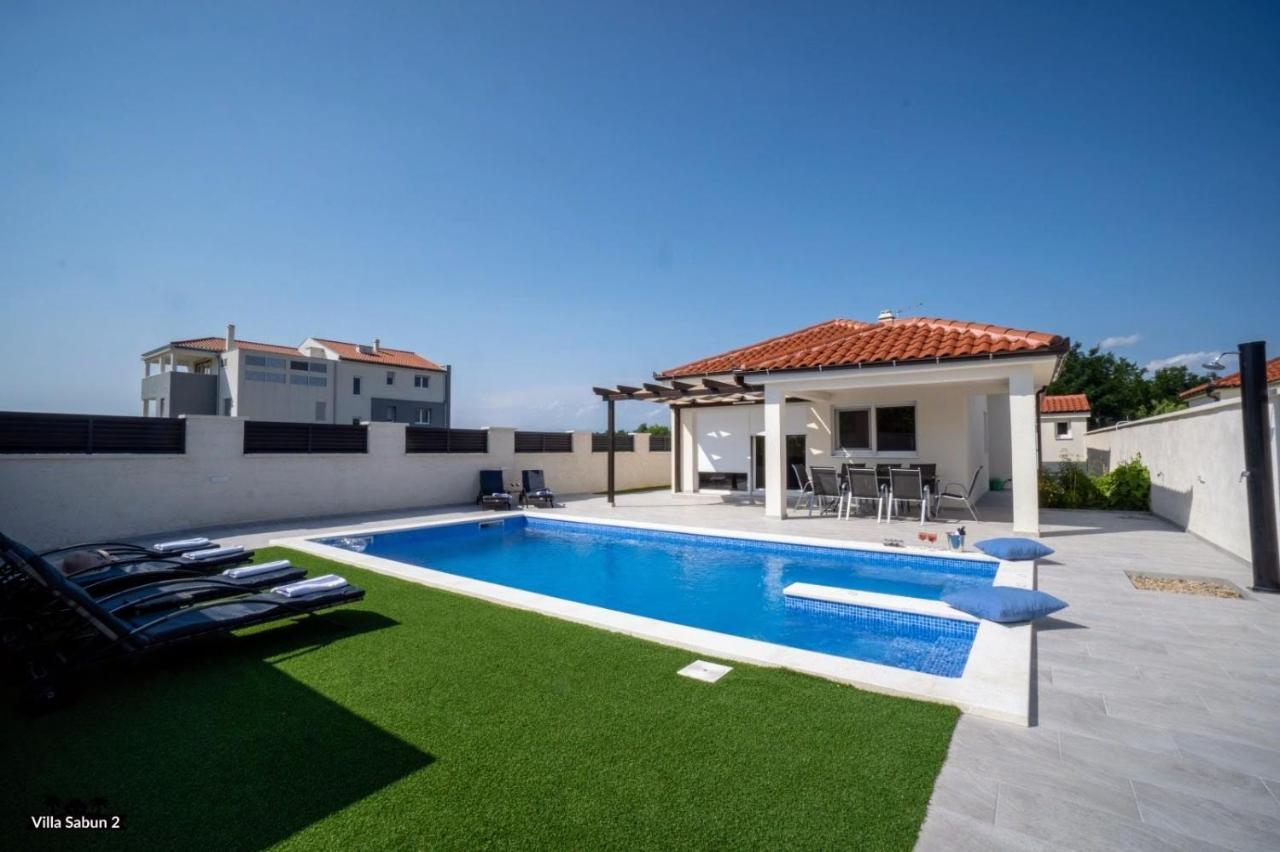 Villas Sabun - Modern House With Heated Pool Privlaka  Exterior photo